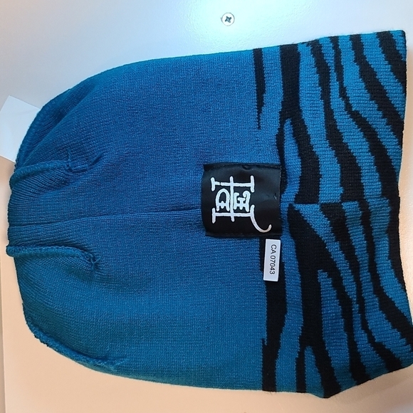 NEW Ed Hardy Hat Love Kills Slowly, Blue Black Tiger Print, Embroidery - Picture 6 of 8